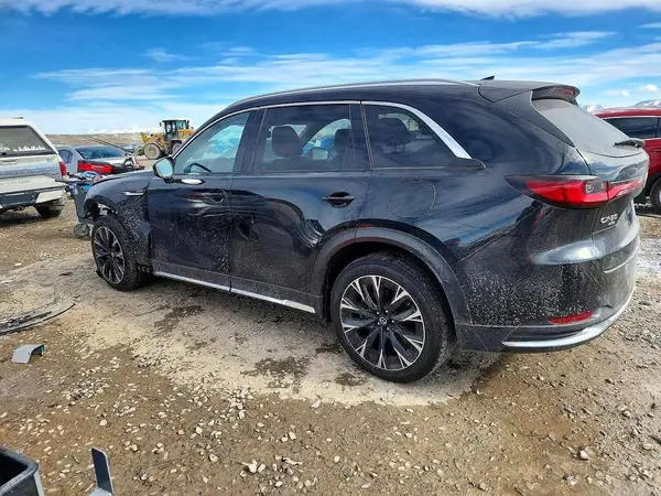 JM3KKDHA0R1128244 2024 MAZDA CX-90 - Image 2