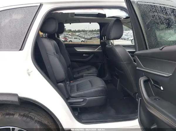 JM3KKDHA2R1111400 2024 MAZDA CX-90 - Image 8