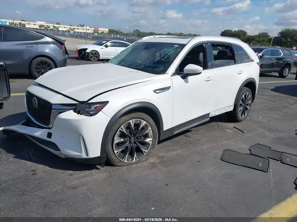 JM3KKDHA4R1149694 2024 MAZDA CX-90 - Image 2