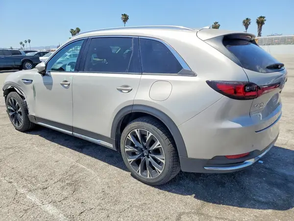JM3KKDHA5R1145914 2024 MAZDA CX-90 - Image 2