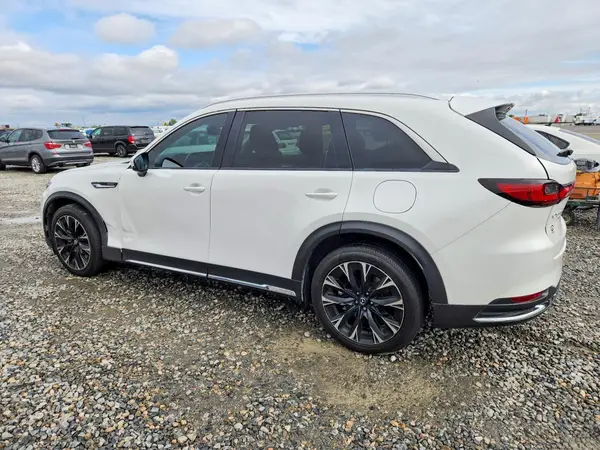 JM3KKDHA9R1103763 2024 MAZDA CX-90 - Image 2