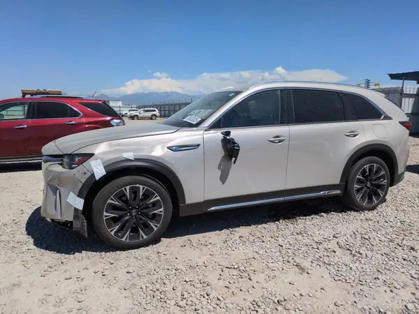 JM3KKDHAXR1122757 2024 MAZDA CX-90 - Image 1