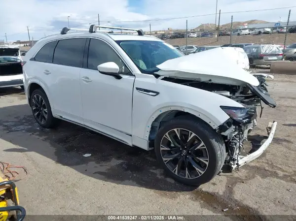 JM3KKDHC2R1122995 2024 MAZDA CX-90 - Image 1
