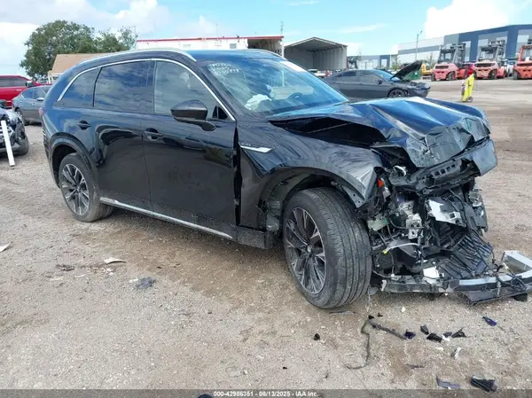 JM3KKDHC6S1223012 2025 MAZDA CX-90 - Image 1