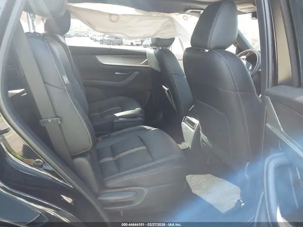 JM3KKDHC6S1233717 2025 MAZDA CX-90 - Image 8