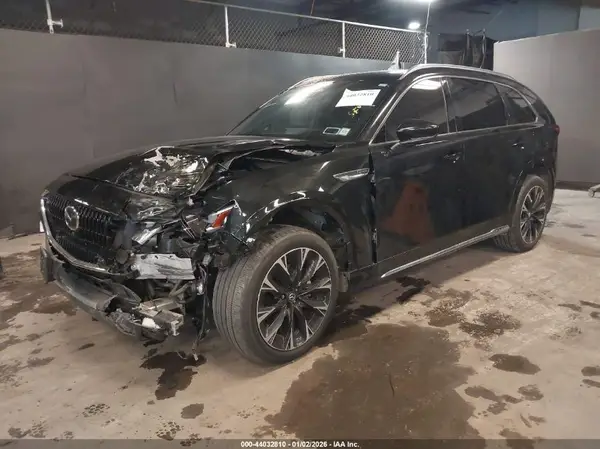 JM3KKDHC8R1165818 2024 MAZDA CX-90 - Image 2