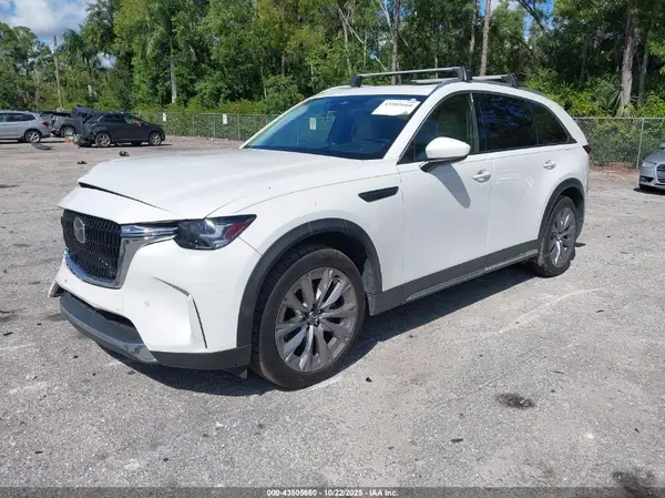 JM3KKDHD1R1102701 2024 MAZDA CX-90 - Image 2