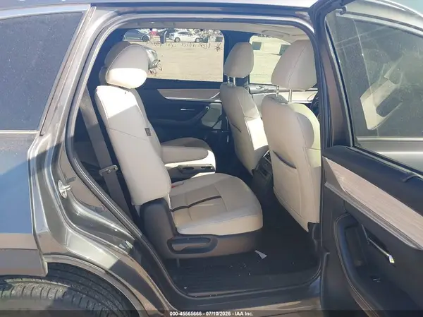 JM3KKDHD1R1164468 2024 MAZDA CX-90 - Image 8