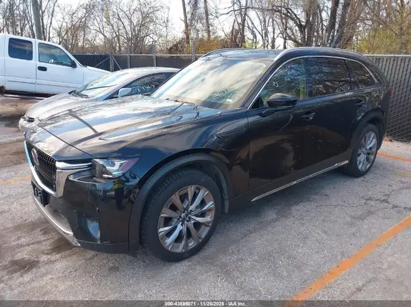 JM3KKDHD3R1162074 2024 MAZDA CX-90 - Image 2