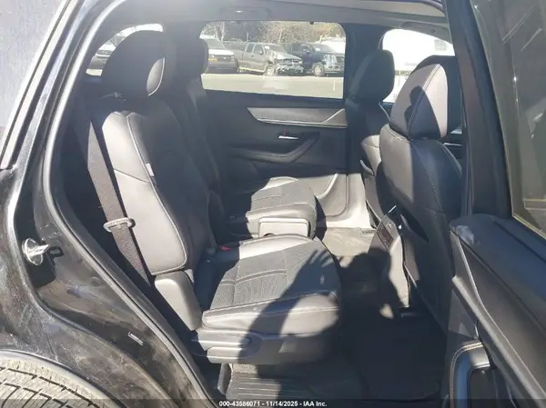 JM3KKDHD3R1162074 2024 MAZDA CX-90 - Image 8