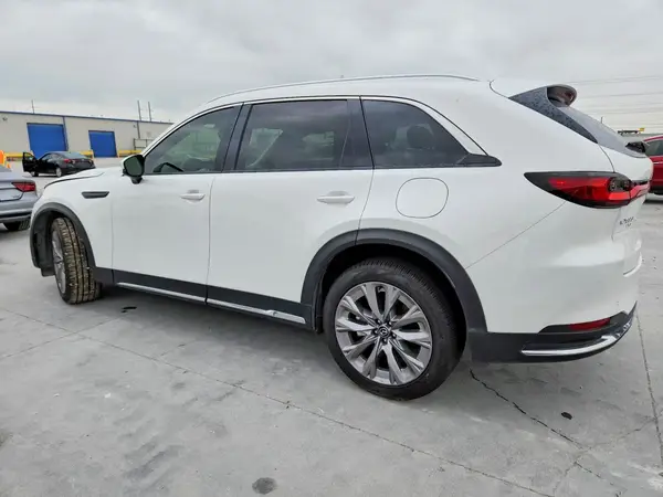 JM3KKDHD4R1136437 2024 MAZDA CX-90 - Image 2