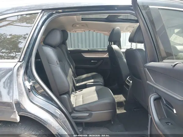 JM3KKDHD4R1172273 2024 MAZDA CX-90 - Image 8