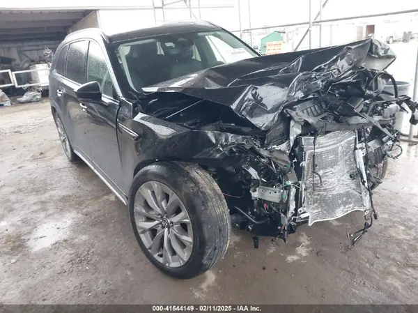 JM3KKDHD7R1128008 2024 MAZDA CX-90 - Image 1