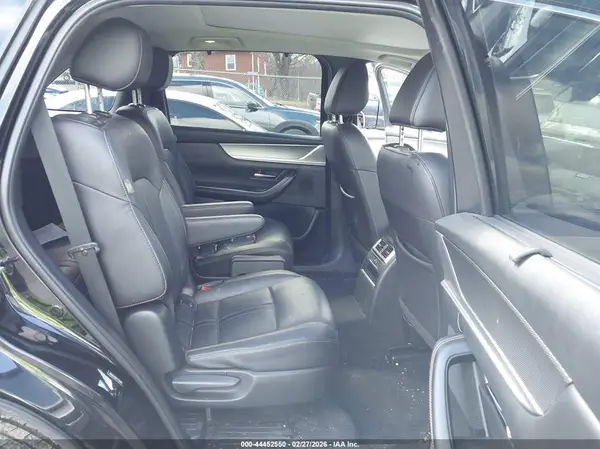 JM3KKDHD8R1134089 2024 MAZDA CX-90 - Image 8