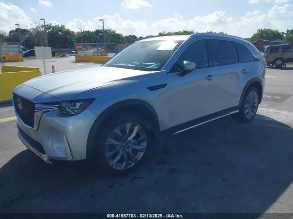 JM3KKDHD8R1162023 2024 MAZDA CX-90 - Image 2