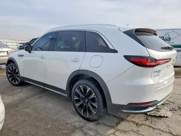 JM3KKEHA4R1140774 2024 MAZDA CX-90 - Image 2