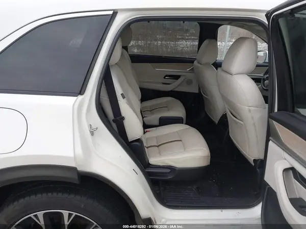 JM3KKEHAXR1147244 2024 MAZDA CX-90 - Image 8