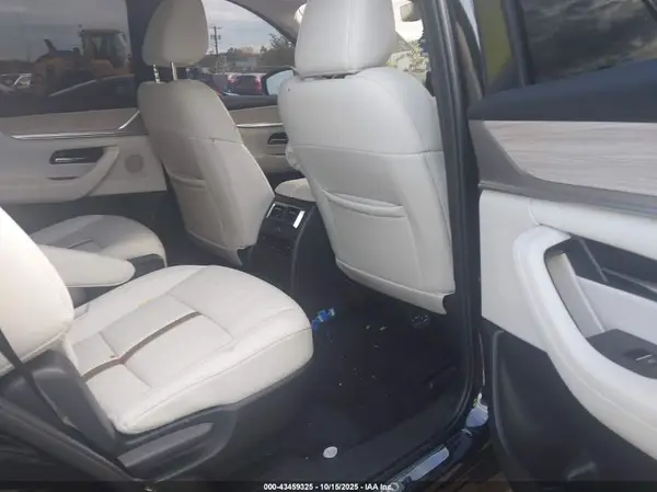 JM3KKEHAXS1249861 2025 MAZDA CX-90 - Image 8