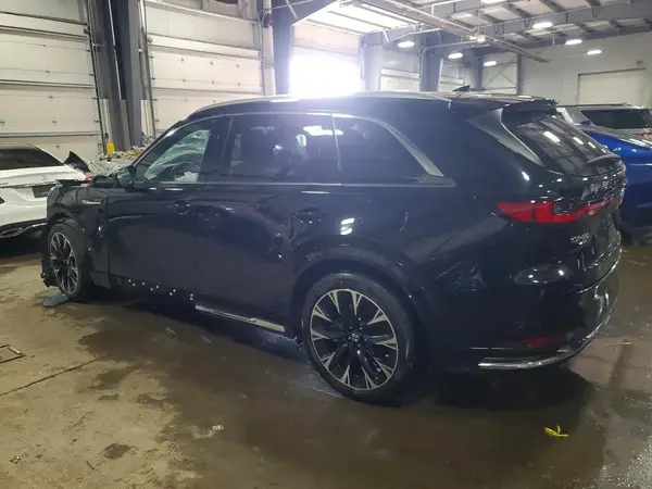 JM3KKEHC0R1110138 2024 MAZDA CX-90 - Image 2