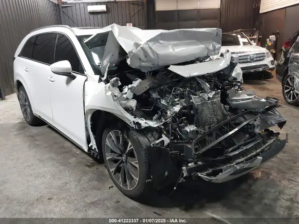 JM3KKEHC3R1128181 2024 MAZDA CX-90 - Image 1