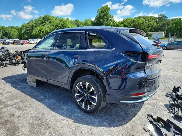 JM3KKEHC8R1168398 2024 MAZDA CX-90 - Image 2