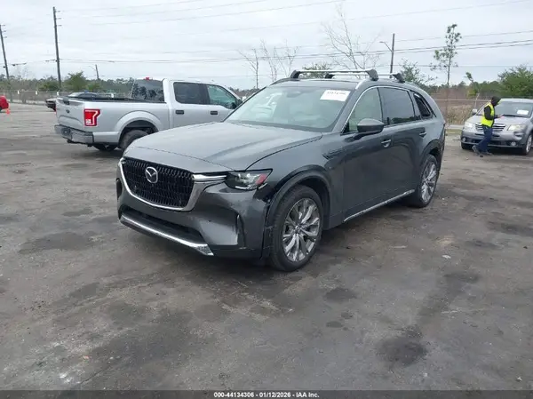 JM3KKEHD0R1138529 2024 MAZDA CX-90 - Image 2