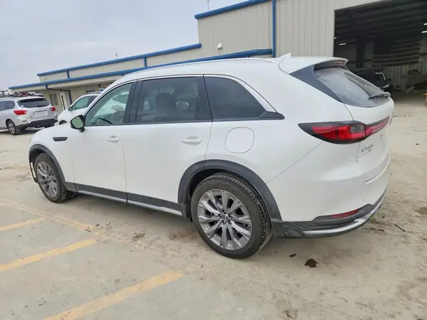 JM3KKEHD0R1184989 2024 MAZDA CX-90 - Image 2