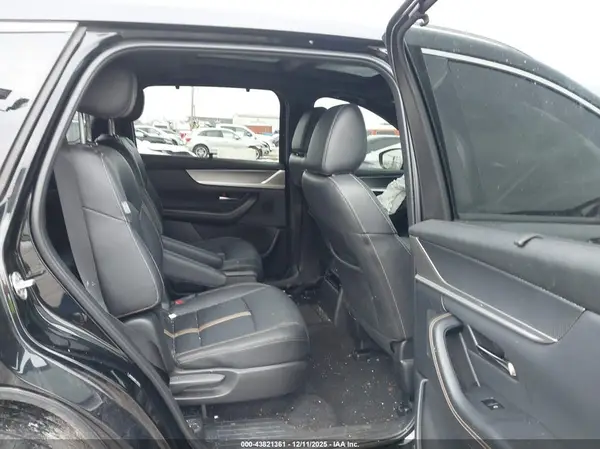 JM3KKEHD4R1132913 2024 MAZDA CX-90 - Image 8