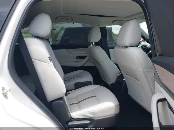 JM3KKEHD7T1362338 2026 MAZDA CX-90 - Image 8