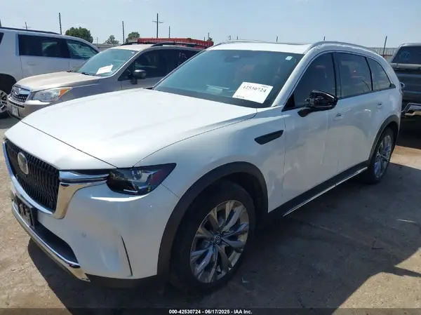 JM3KKEHD8R1101776 2024 MAZDA CX-90 - Image 2