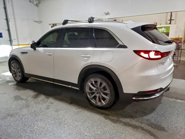 JM3KKEHD8R1138570 2024 MAZDA CX-90 - Image 2