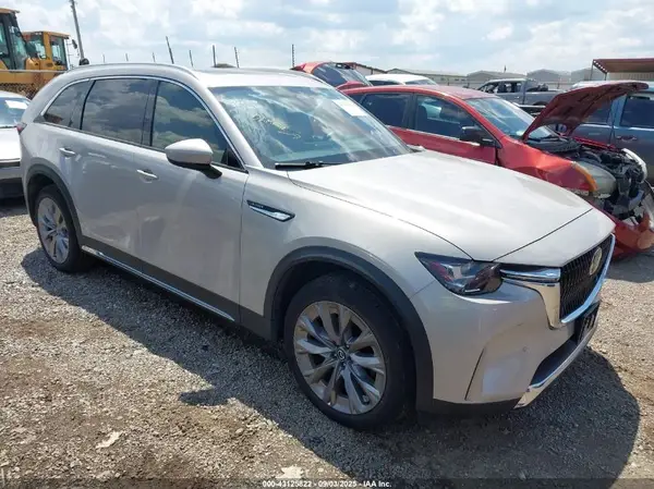JM3KKEHD8S1223804 2025 MAZDA CX-90 - Image 1