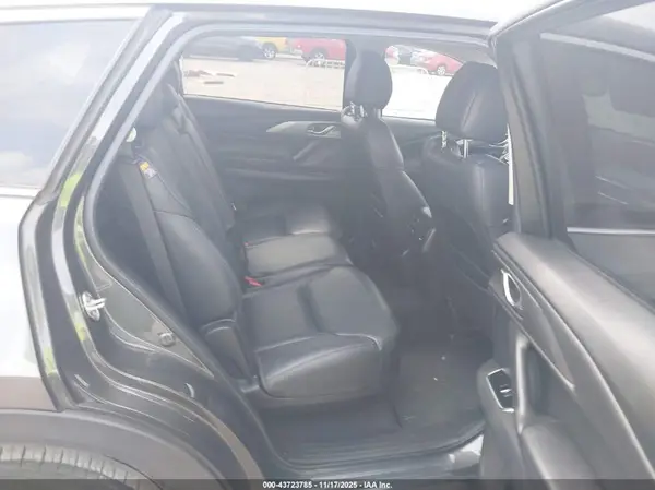 JM3TCACY1H0127564 2017 MAZDA CX-9 - Image 8
