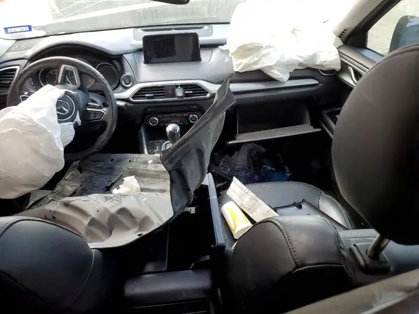 JM3TCACY2J0206425 2018 MAZDA CX-9 - Image 8