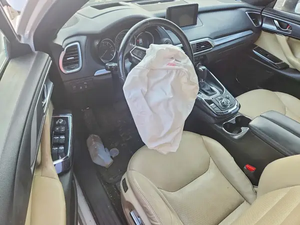 JM3TCADY9J0200510 2018 MAZDA CX-9 - Image 8