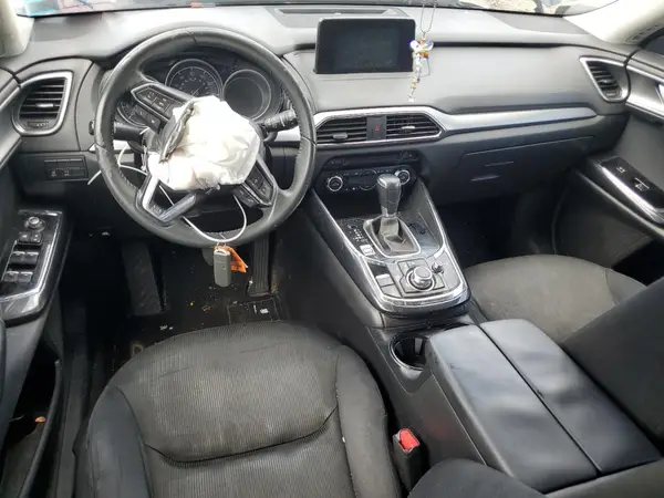 JM3TCBBY2J0201300 2018 MAZDA CX-9 - Image 8