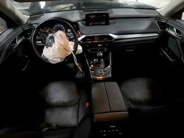 JM3TCBBY3J0212998 2018 MAZDA CX-9 - Image 8