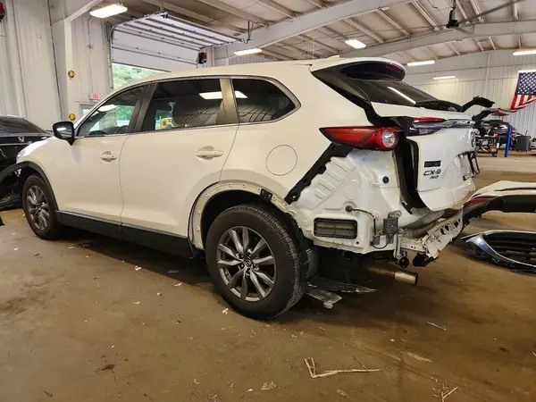 JM3TCBBY8J0235371 2018 MAZDA CX-9 - Image 2