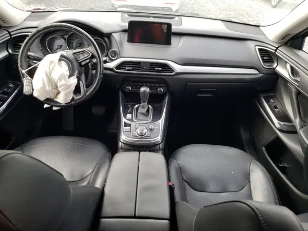 JM3TCBCY2K0311442 2019 MAZDA CX-9 - Image 8