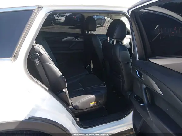JM3TCBCY2N0615942 2022 MAZDA CX-9 - Image 8