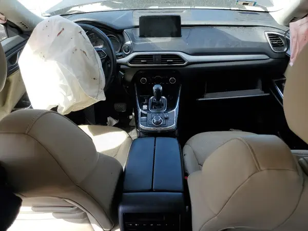 JM3TCBCY3J0215625 2018 MAZDA CX-9 - Image 8