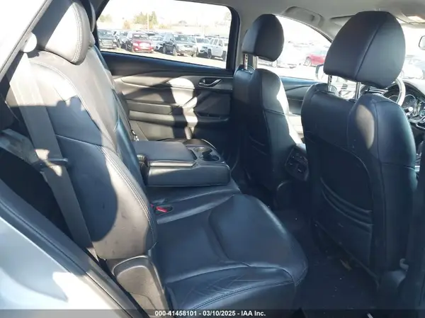 JM3TCBCY3J0215673 2018 MAZDA CX-9 - Image 8