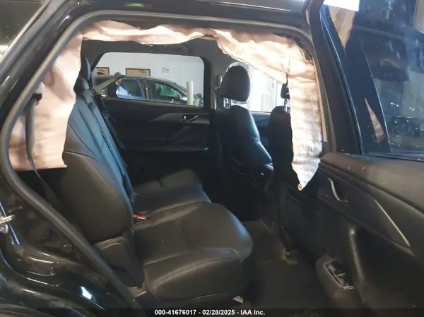 JM3TCBCY4J0227069 2018 MAZDA CX-9 - Image 8