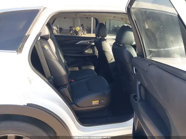 JM3TCBCY5N0627700 2022 MAZDA CX-9 - Image 8