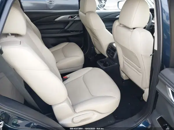 JM3TCBCY5P0640742 2023 MAZDA CX-9 - Image 8