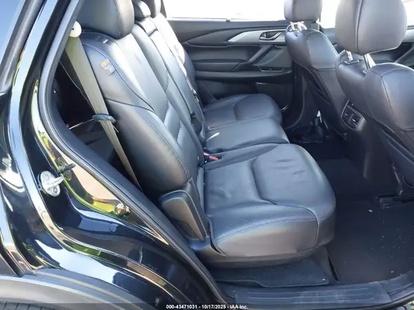 JM3TCBCY8J0211523 2018 MAZDA CX-9 - Image 8