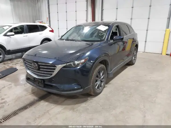 JM3TCBCY8N0608137 2022 MAZDA CX-9 - Image 2