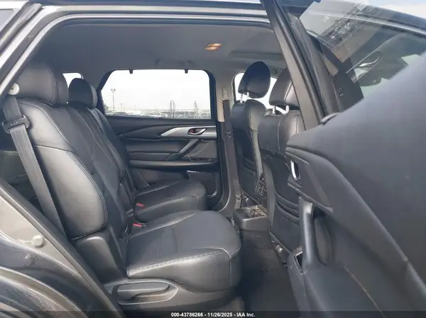 JM3TCBCYXM0501850 2021 MAZDA CX-9 - Image 8