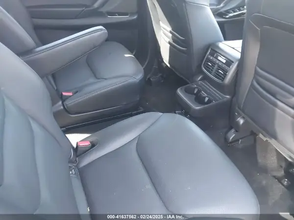 JM3TCBCYXP0658217 2023 MAZDA CX-9 - Image 8