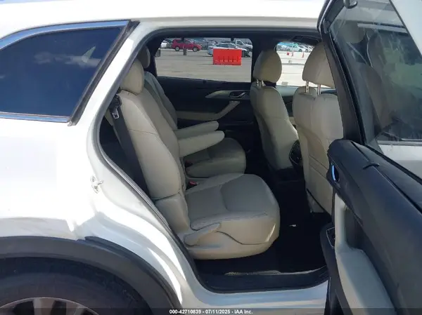JM3TCBDY3L0423070 2020 MAZDA CX-9 - Image 8